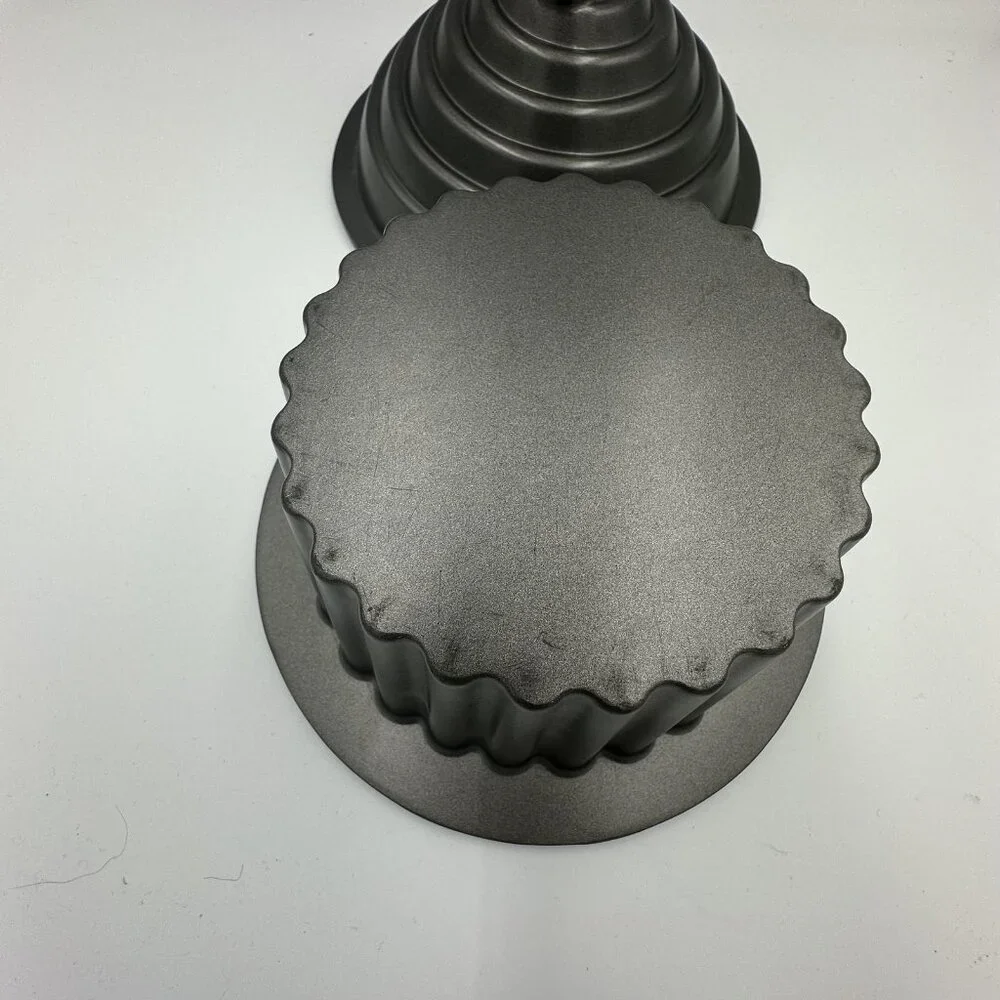 Wilton giant cupcake